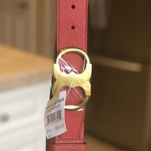 New Tory Burch belt NWT Firm Price